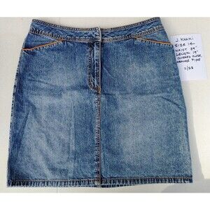 Retro Style Country Cowgrl Y2K denim skirt size 14 J Khaki Brand 34" W  19" L EC
